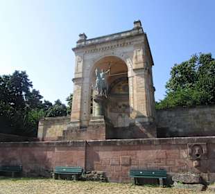  Waldgaststätte Friedensdenkmal