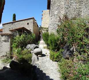 Rundgang durch die Altstadt von Eus