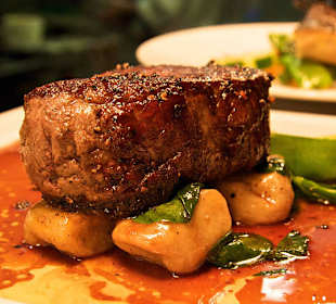 Montagna ristorante Andalo vacanza cena