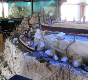 Sindbad Submarine - Wartebereich