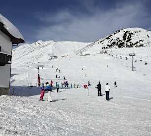 Starter und Skischulen Lift