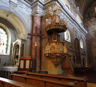 Römisch-Katholische Stadtpfarrkirche