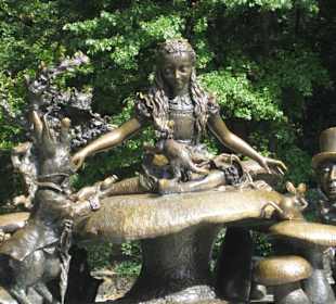 Alice in Wonderland Statue
