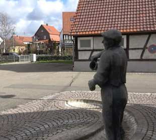 Figurenbrunnen an der Kelter