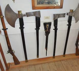 Waffensammlung zur Stadtverteidigung