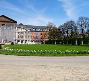 Kurfürstliches Palais