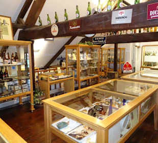 Gang durch die Ausstellung des Museums