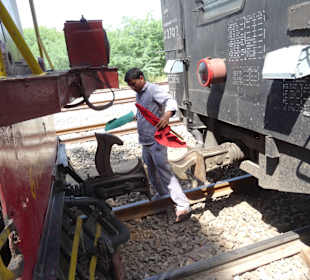 Umspannen der Lok für die Rückfahrt