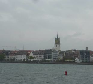 Fahrt mit Bodensee-Linienschiff: Friedrichshafen
