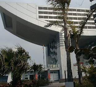 Aussichtsturm auf dem Victoria Peak
