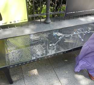 Lazienki Park Bank mit Chopinmusik