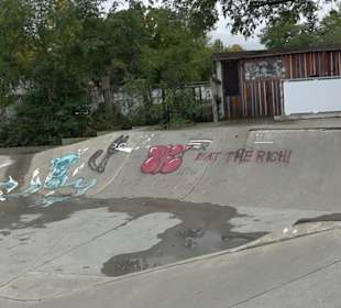 Skatepark Move Plaza