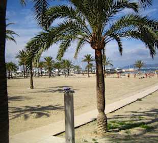 Viel Platz am Strand