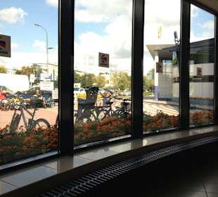 Hol - widok na zewnątrz