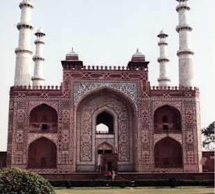Sikandra - Mausoleum vom Mogulkaiser Akbar