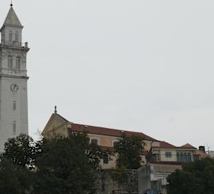 Bei einem Altstadtbummel durch Novi Vinodolski