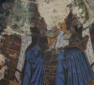 Akhtala-Altarbild, Zerstörte Madonna