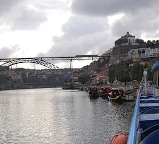Brücke über dem Douro