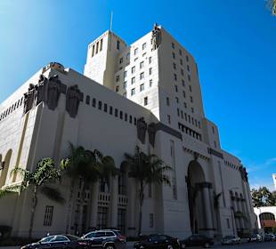 The Legendary Park Plaza