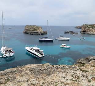 Eindrücke des Weges vom Tower zur blauen Lagune