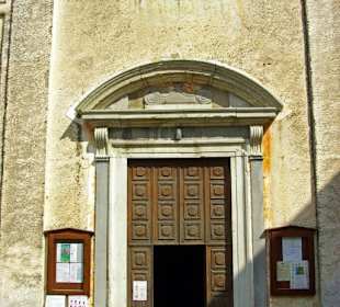 Eingangspforte nur mit Maske