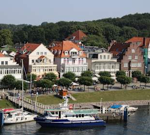 Die Travemünder Vorderreihe von der Peter Pan