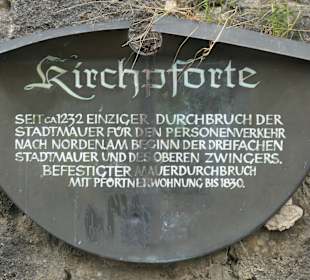 Spaziergang entlang der Bad Neustädter Stadtmauer