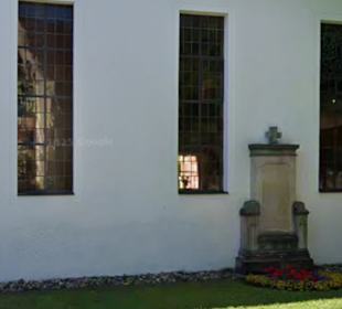 Kriegerdenkmal an der Erlöserkirche Oberhausen