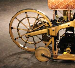 Frühe Verwendung des Verbrennungsmotors