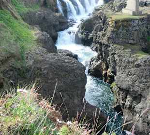 Kolugljúfur Kolufossar Kolas Wasserfälle - Brücke