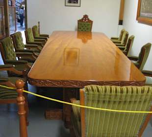 Möbel aus Kauriholz