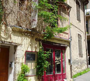 Rundgang durch Moustiers-Sainte-Marie