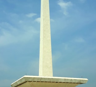 National Monument Monas