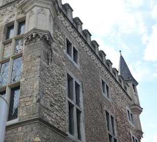 Am Rathausmarkt von Aachen 