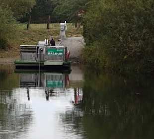 Holsterhausener Uferseite Fähre liegt gegenüber