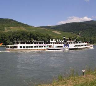 Schaufelraddampfer 'Goethe' bei Niederheimbach