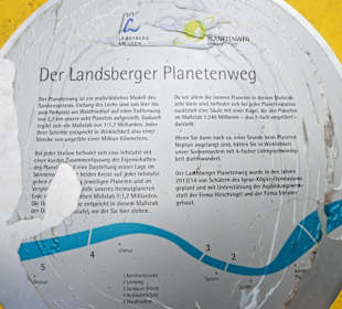 Plakat zum Start des Planetenwegs