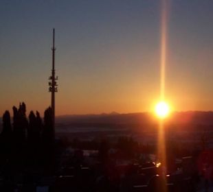 Sonnenaufgang auf dem Hohen Peissenberg im Pfaffenwinkel