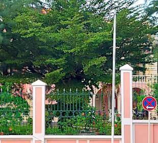São Tomé Stadtrundgang - Präsidentenpalast