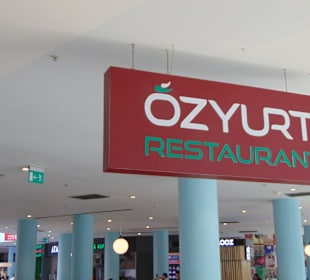 ÖZYURT Restaurant & Cafe in der Khan Shatyr Mall
