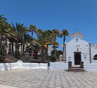 Kleine Kapelle neben dem Sensimar Calypso Resort & Spa