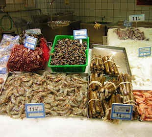 Ware im Supermarkt Carrefour