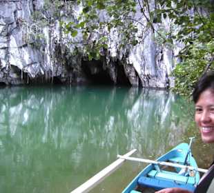 Boote stehen bereit für die Einfahrt