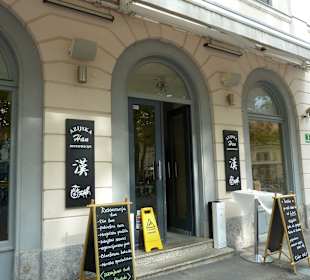 Zentral am Kongress-Platz