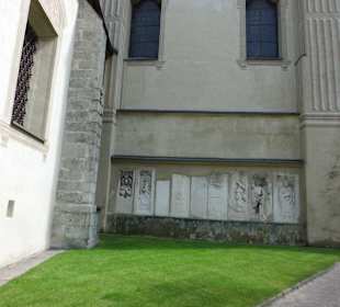 Im Dominnenhof
