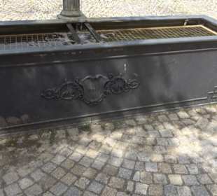Brunnen bei der Kirche Haslach