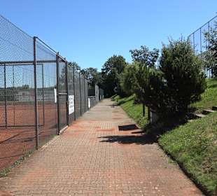 Tennisplätze Holzelfingen