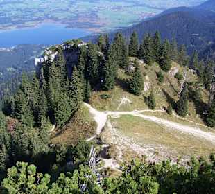 Blick über die Berge während der Wanderung