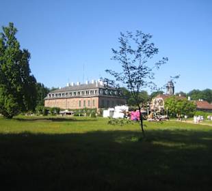 Das Schloss Wolfsgarten.