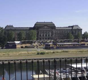 Altstadt - Rund um das Terrassenufer